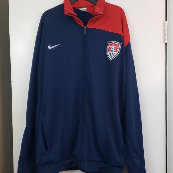soccer jackets nike